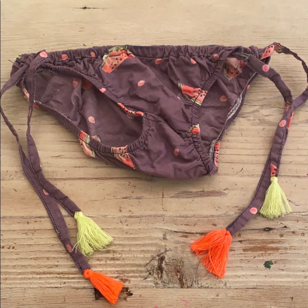 Bathing suit size 4